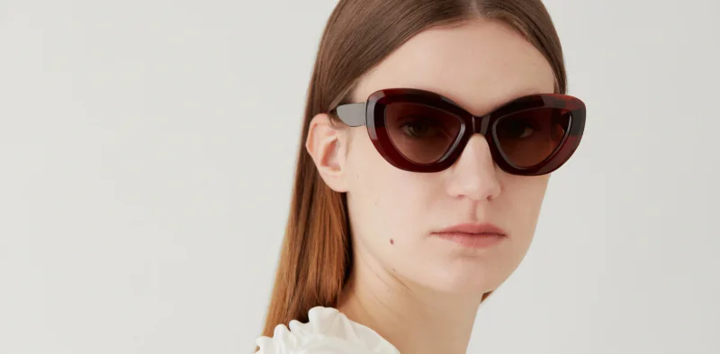 Okulary przeciwsłoneczne GIGI Studios 6704/9 WILLOW