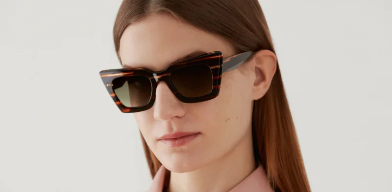 Okulary przeciwsłoneczne GIGI Studios 6709/2 SCARLETT