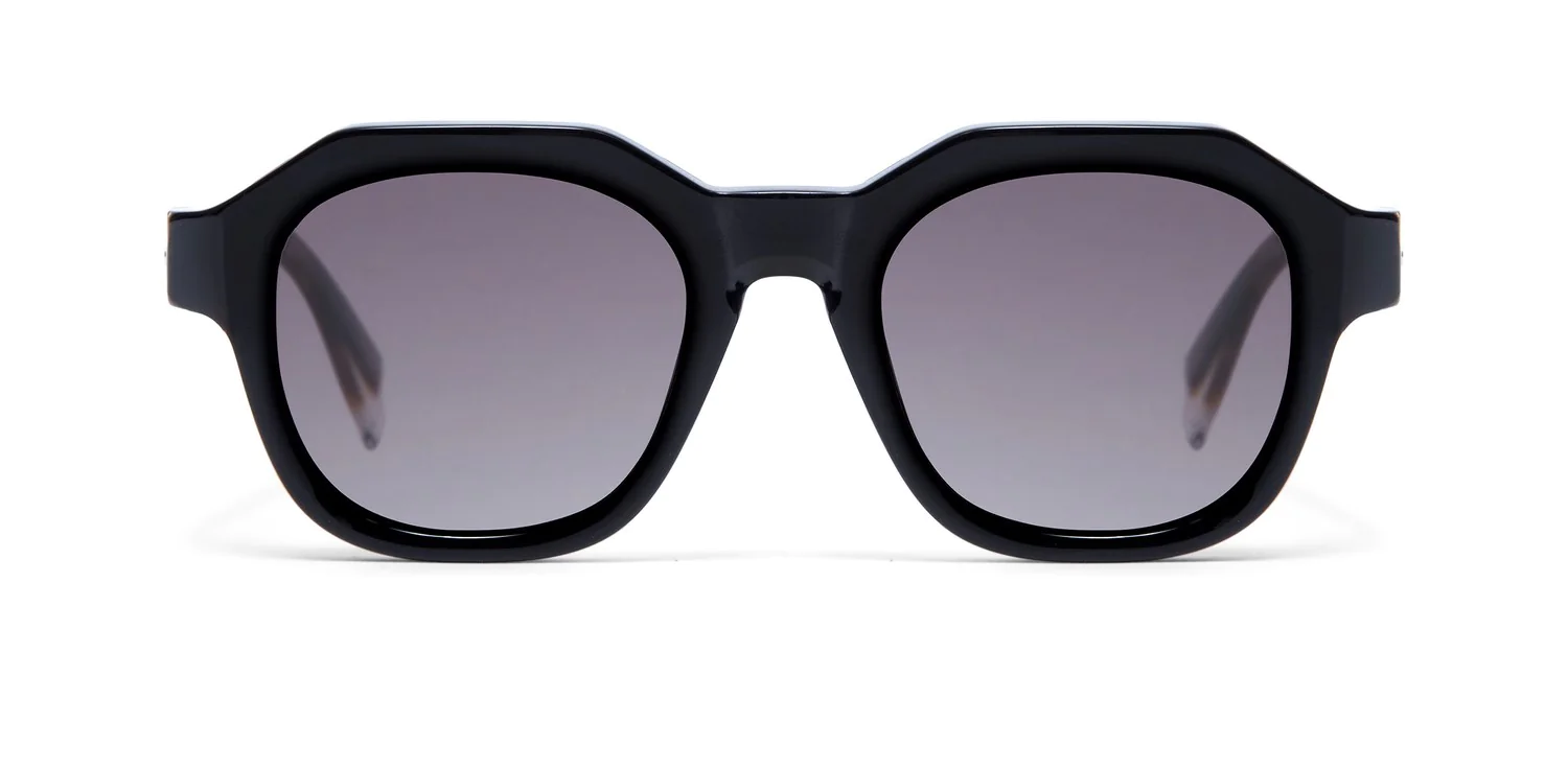 Okulary przeciwsłoneczne...